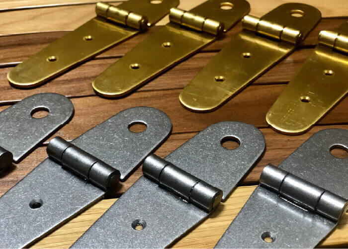 MADE IN JAPANの金具